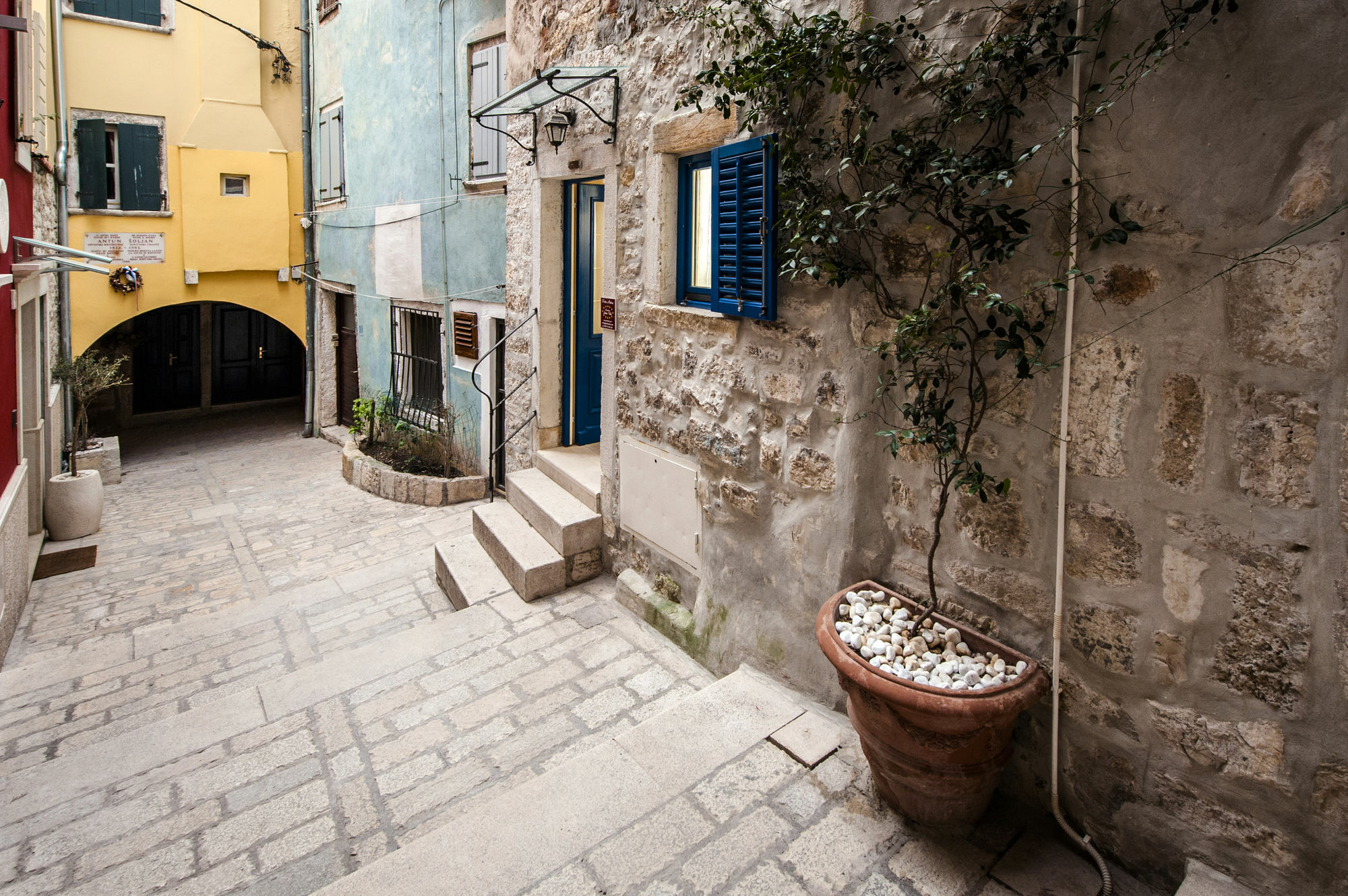 Guest House Sotto I Volti Centro Storico Rovinj Exterior photo